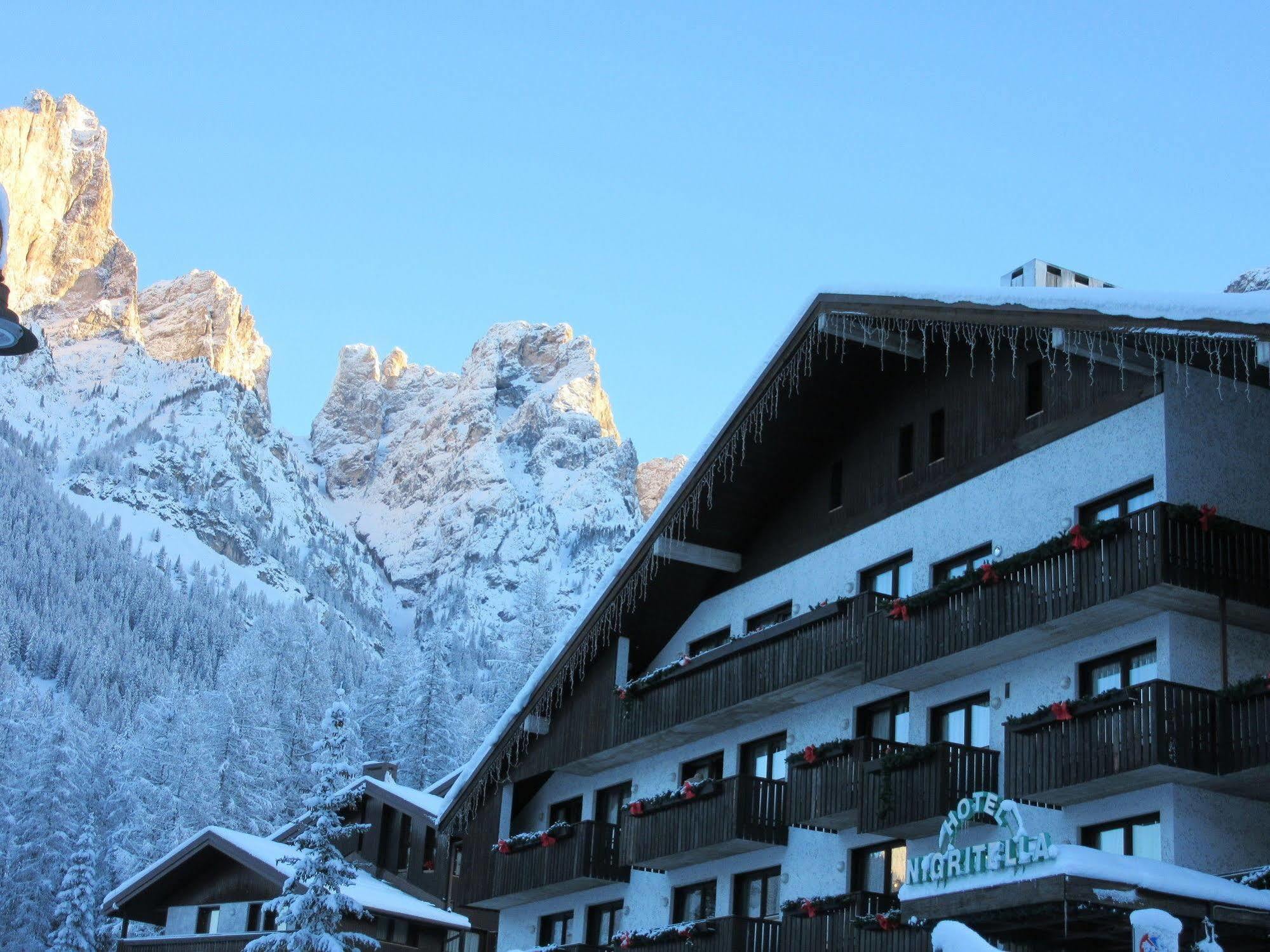 Nigritella Hotel 3*